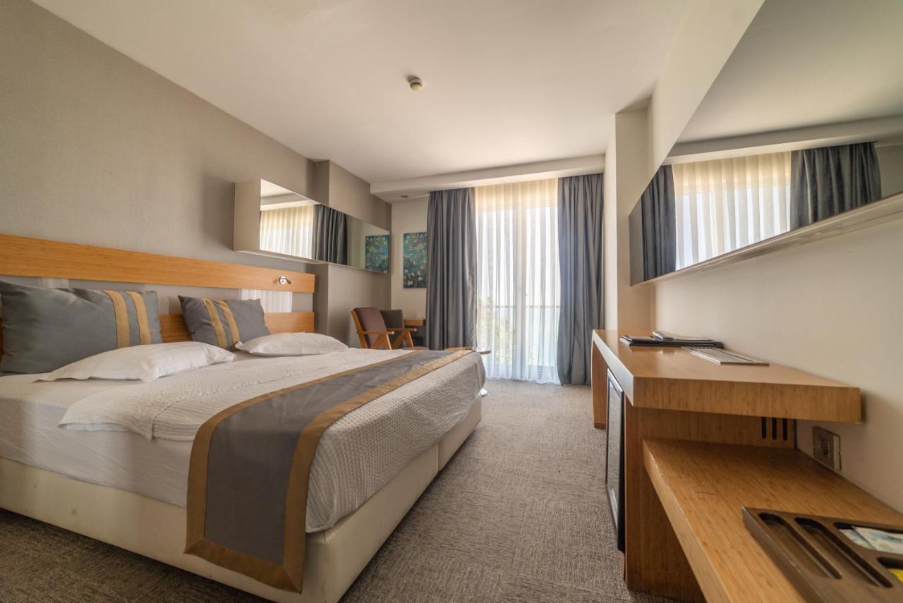 Atik Hotel Unye Exteriér fotografie